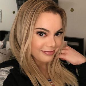 💞Meet your Posher!💞